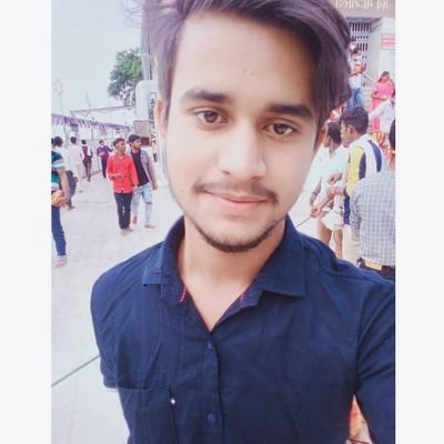 AbhisharDubey3's profile picture. Born To express, Not to Impress