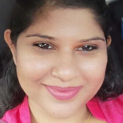 WLokugamage's profile picture. Learn English With Wasana Teacher