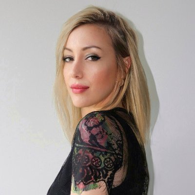 Jasminesihenne's profile picture. 