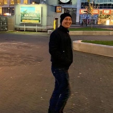 6753hj's profile picture. 