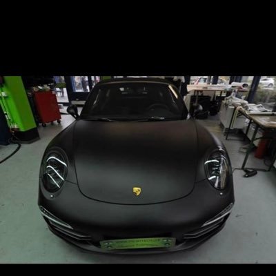 🇬🇧 automotive enthusiast & has a passionate interest in cars