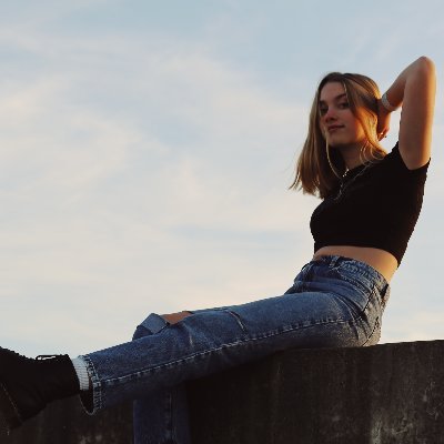 jessica54130's profile picture. 