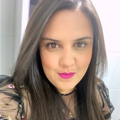 Jornalista com especialização em assessoria de imprensa e marketing digital 🔥