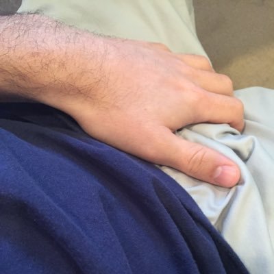 Hb5777's profile picture. 34M Just another horny guy on the internet looking to have some fun