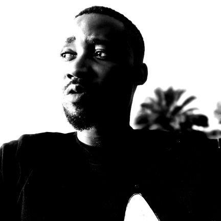 Cyril00846282's profile picture. ♒ Transparent and translucent..... http:// .. Love art @ChelseaFC