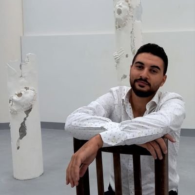 Merheb_merheb20's profile picture. Visual artist