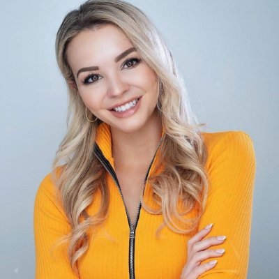 Lexi_Nahl's profile picture. Emmy award winning journalist.