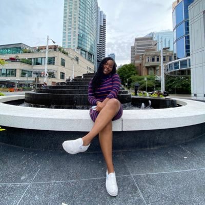 NMMwandacha's profile picture. 