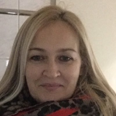 AlmaSukic's profile picture. 