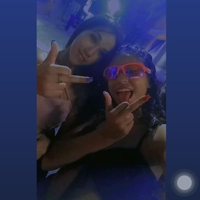 Peço desculpa por não agradar a todos, mas simpátia forçada não é meu forte. 🤙☯️
