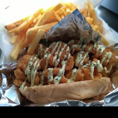 We aim to serve our communities. We are able to cater birthdays, lunches, weddings, private events, and much more. Local food truck https://t.co/RmAkS1T1xn