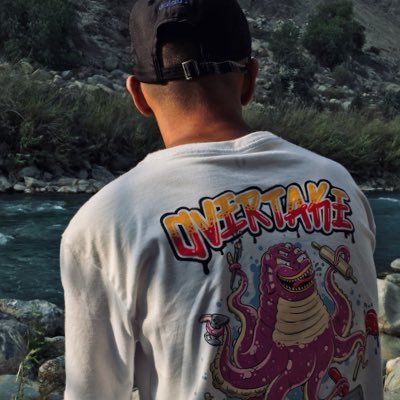 KevinFabianDel3's profile picture. Hola putos , te quedas o safarrancho 😏