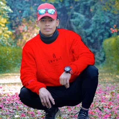 आफ्नो परिचय येस्तो बनाउनु छ कि दुनियाँसामु
उदाहरणीय बनु।💪❤️