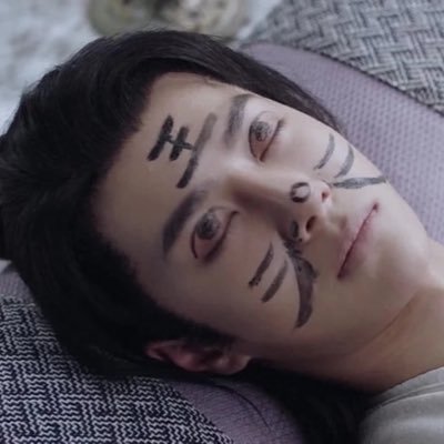 b__ochgo's profile picture. 
