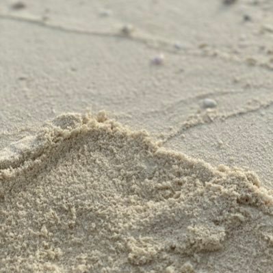 xuvari's profile picture. #mufc supporter #ios enthusiast, #php #python #js #reactjs Developer