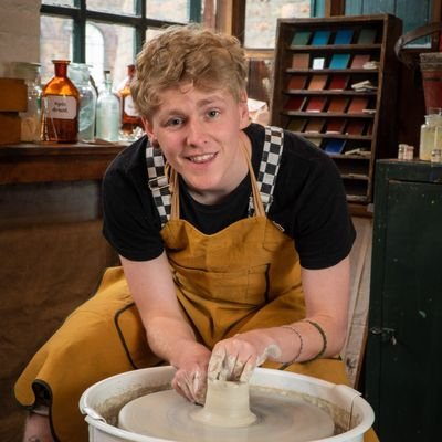 Henry, 27. Ceramics for the personal anarchist, find me on insta for the best stuff! Season 4 Potter for the #PotteryThrowdown 
insta: @pot_punk