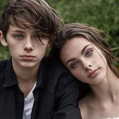 Alexander Luke Irwin & Alexis Lilly Irwin || dads @AshDarksos and @LukeDarkSOS || 15 || Alex taken by Ara & Lexi taken by Eli