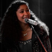 out of context julie and the phantoms (@outofcjatp) 's Twitter Profile