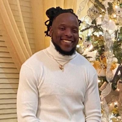 🐿️ @gopherfootball Alum Pray & Hustle‼️ @gatorspbg 🏈 LB Coach🐊😈Develop LBs @lbu561 @athletix561 Fluffy Frenchie/Bully 🐶🔌 @nextupexotics
