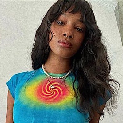 annaintshit's profile picture. be heartless or be heartbroken