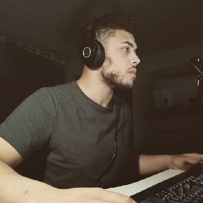 🎧 Sound Designer
🎓 BA (Hons) Audio Production Student
🇬🇧 UK