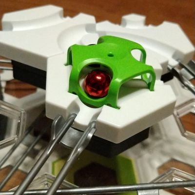 gravitraxer's profile picture. gravitaxで作ったものを動画で残しています
日本でももっと拡張が販売されますように
https://t.co/yBUYMHNRek