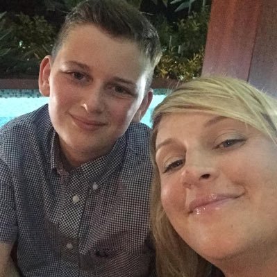 Mum, Partner, Daughter, Sister. Lawn Bowls 🏴 Commonwealth Games 🥈 2018. Head of Improvement, NHS Lanarkshire. #ScILc3 All views my own.