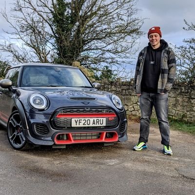 BleeCarswell's profile picture. Views my own and all that