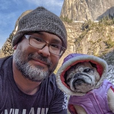 Latino 9 yrs sober #photographer/former bouncer/writer/dad to Instafamous wheelchair #pug The Dotty/Mental health advocate/❤️ belongs to @SeamonkeyzRule