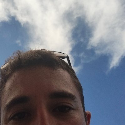 Um pacifista iludido que apoiou a morte do Saddam
Cuidado⚠️: os tweets a seguir podem conter altas cargas de ironia