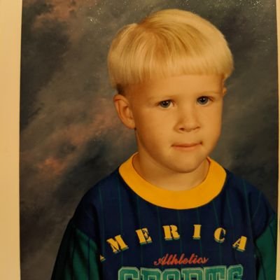 aeuston's profile picture. You like me and I, like you, like me.