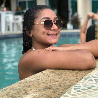 Geminiana ♊ - 24 anos Insta: leticia_mdss