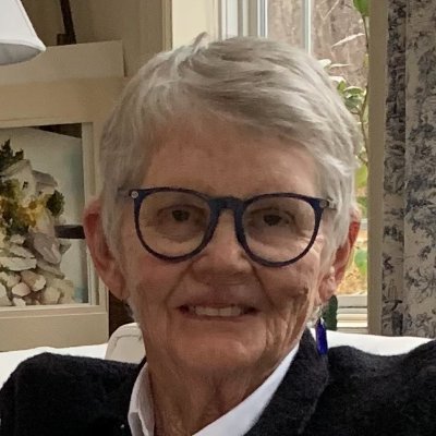 Author. Artist. Adventurer. Blackbelt. Grateful for the mystery found in the ordinary. #WritingCommunity
MOMENTS THAT BLINK BACK (2016)
THE COTTAGE WOMAN (2021)