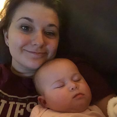 JulieNeel6's profile picture. 