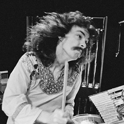Primary school head teacher. Owl, wild lizard or possibly wizard depending who you believe. Rush / Marillion / Dream Theater 🏴