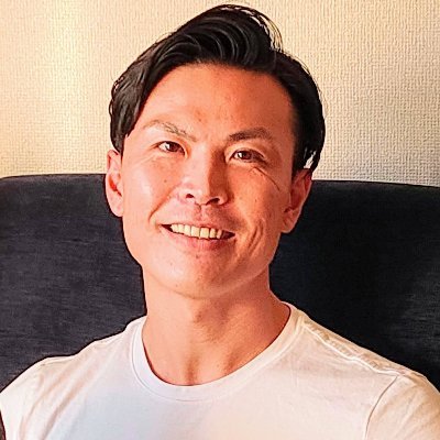 コーディングのネタや脱サラするtipsを呟きます。
2021年12月コーダーになる事を決意 | 2ヶ月で学習を完了 | 営業から6ヶ月目以降は安定月収50万 | 「時間」と「場所」に縛られない働き方を実現 | コーディングの「速度」と「単価」を上げるマンツーマンサポート #コードラッシュ 運営