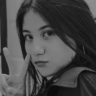 Rosalinamardia1's profile picture. not your type of girl