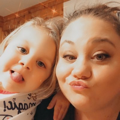 Kristy1728's profile picture. Just a single mom doing her thing