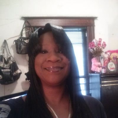 I'm a black, beautiful, positive and blessed Woman of God. Unapologetic for Praising and Worshiping God anytime or anywhere.