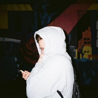 lazyleonce's profile picture. 