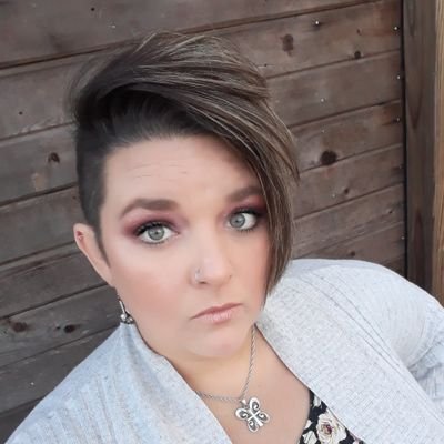 QueenOfCrazy5's profile picture.