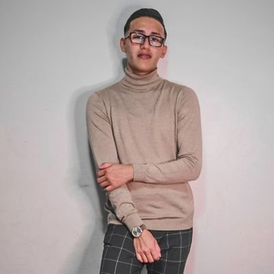 geinerdm's profile picture. I wanna live not just survive.
Derecho|UCR