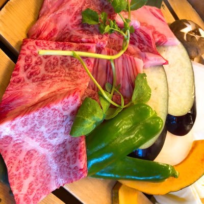 F10nZrg6OSDm8bX's profile picture. 宇部在住27歳