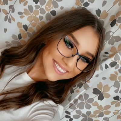 kenzspan's profile picture. having the time of my life while I still got time