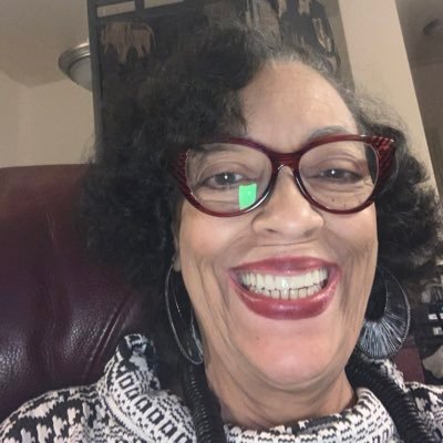 I am a retired Teacher. I live in Atl. I enjoy cooking, swimming, music, beaches, and traveling. I’m a heart recipient. I now need a kidney.