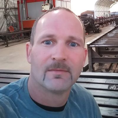 Profile Picture of Curly !! (@RobertCason20) on Twitter