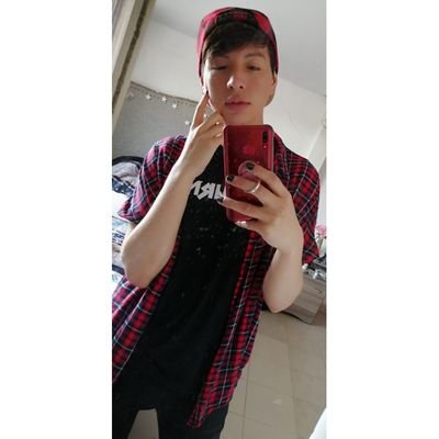 JounuedLoeza1's profile picture. En ocasiones Otaku en otras Gaymer. Mi pasión enamorarme de cada rufián 🤡