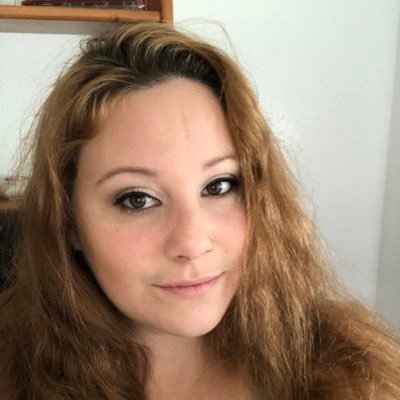 Leanne1726's profile picture. EU lover born in the UK - raised in Spain. No DMs please. LFC ❤️