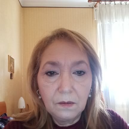 Emilia32815328's profile picture. Presidente Associazione Promozione Sociale La Girandola /Catania .Docente discipline Olistiche _Reiki. Operatore riflessologia plantare,Fiori di Bach, massaggi.