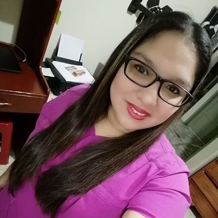 Soy mamá soltera, con una hermosa profesión Licenciada en Enfermeria, amo la vida y la disfruto cada dia